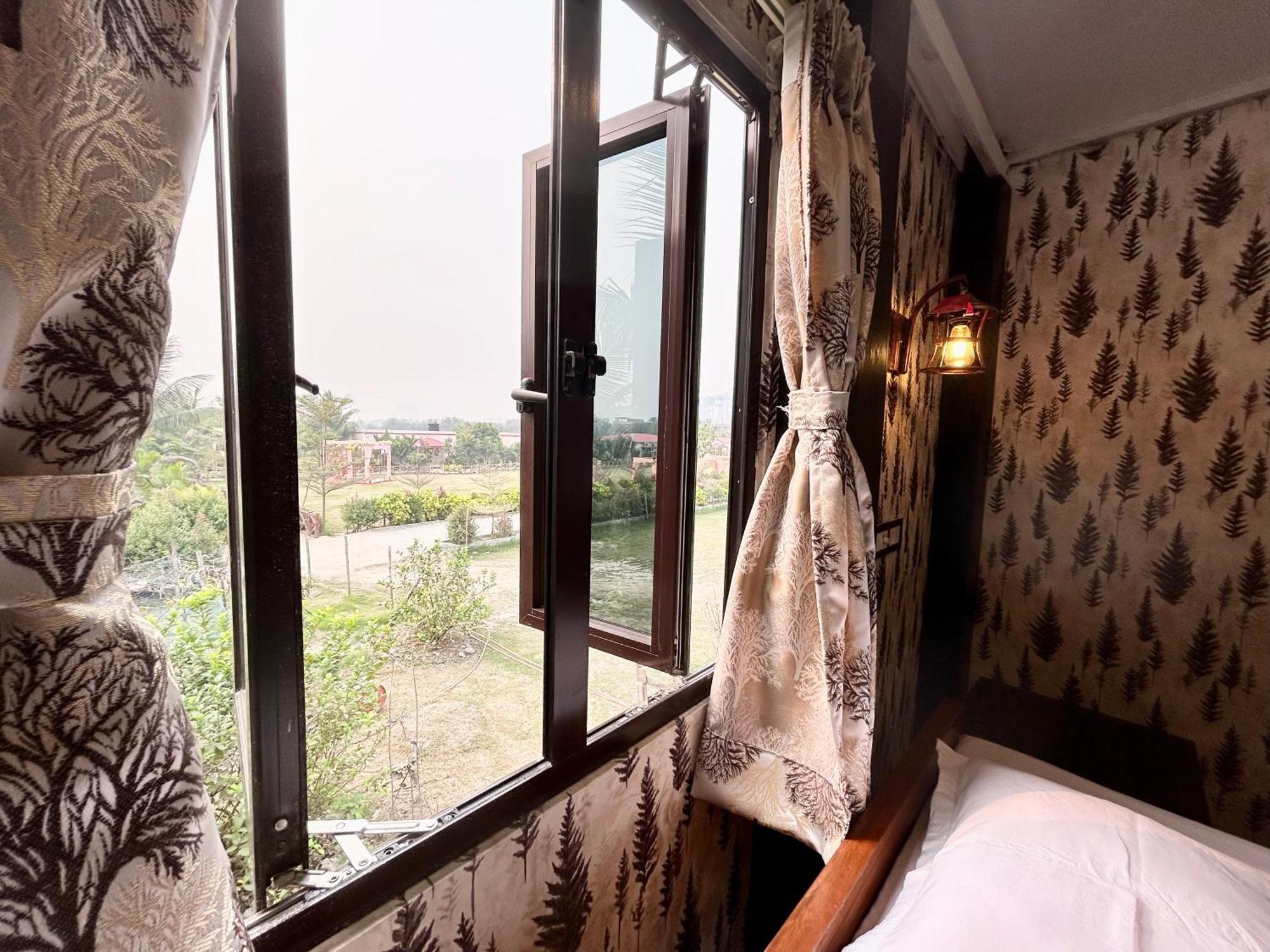כלכותה Palli Bangla Resort, Near Ruby Hospital, Anandapur מראה חיצוני תמונה
