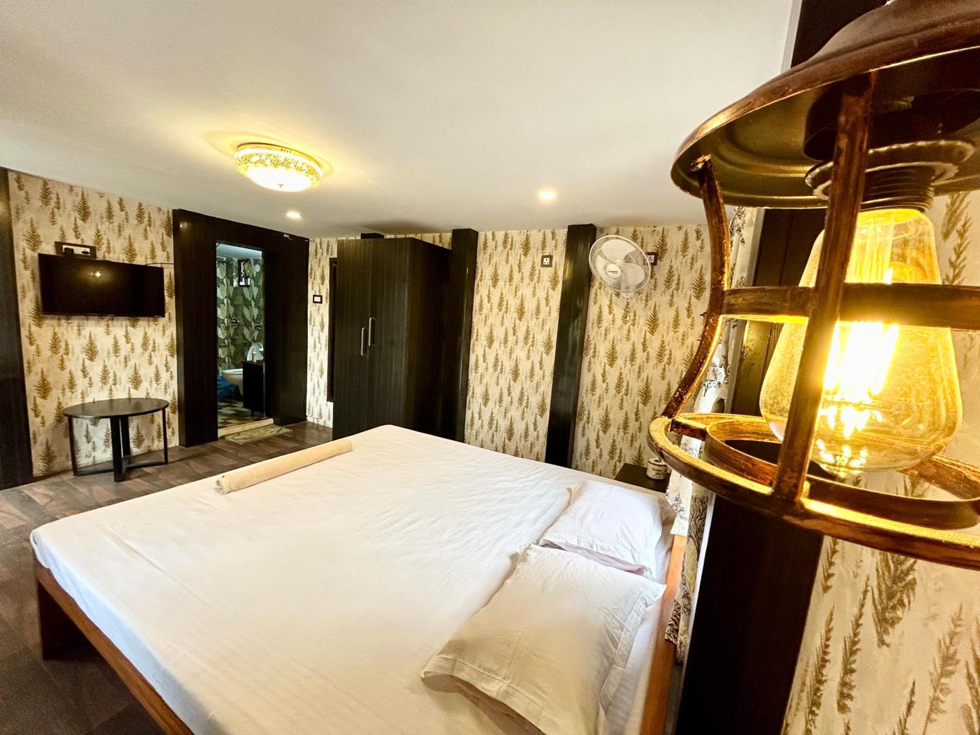 כלכותה Palli Bangla Resort, Near Ruby Hospital, Anandapur מראה חיצוני תמונה